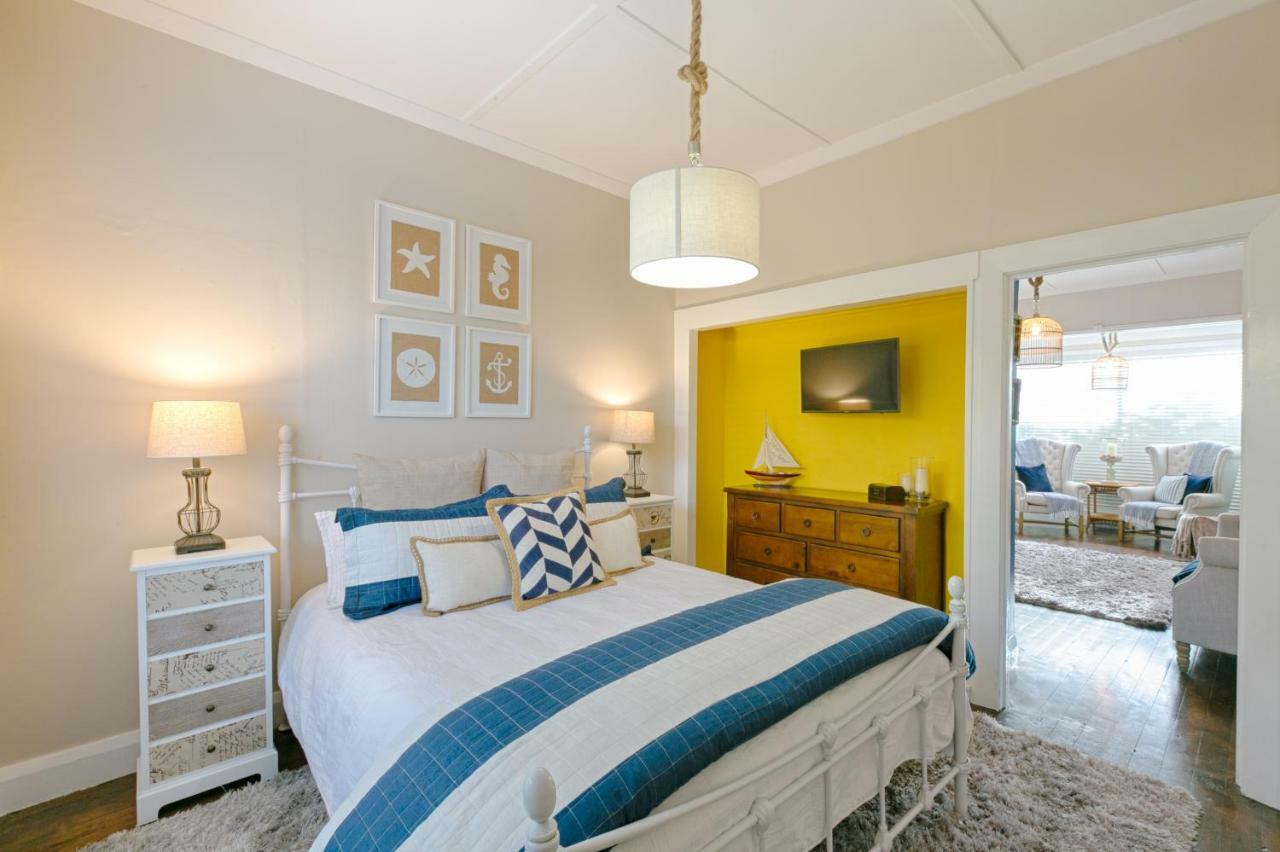 Quarterdeck Apartment อามารู ภายนอก รูปภาพ